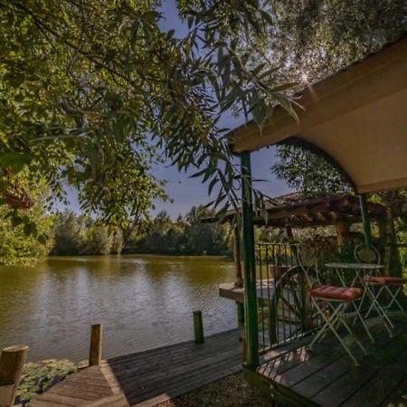 Hotel Silver Dollar Watton Esterno foto
